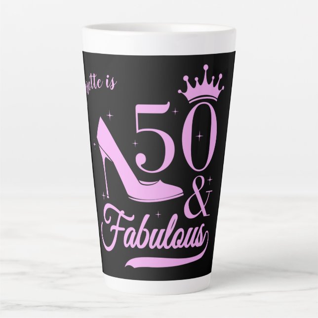 Taza De Café Latte Moderna elegante 50 y fabulosa mujer de cumpleaños (Anverso)