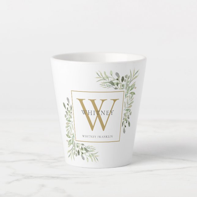 Taza De Café Latte Moderno Monograma de oro verde elegante (Anverso)