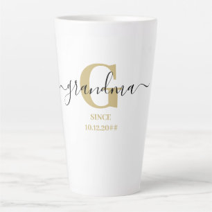 Taza De Café Latte Monograma de Abuela Elegante Escritura en Ocre Dor