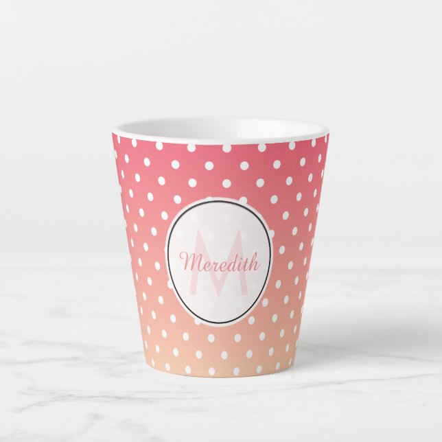 Taza De Café Latte Monograma de dot de orémbre rosado y polka (Anverso)