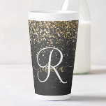 Taza De Café Latte Monograma de espuma negra Purpurina de oro persona<br><div class="desc">Personalice fácilmente este elegante y moderno diseño de pulsera de latte con un purpurina brillante de bonito dorado sobre un fondo metálico negro cepillado.</div>