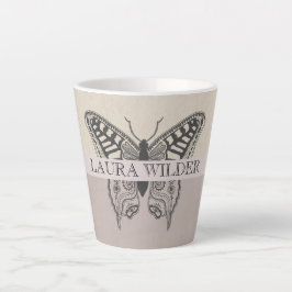 Taza De Café Latte Monograma de nombre de mariposa personalizado