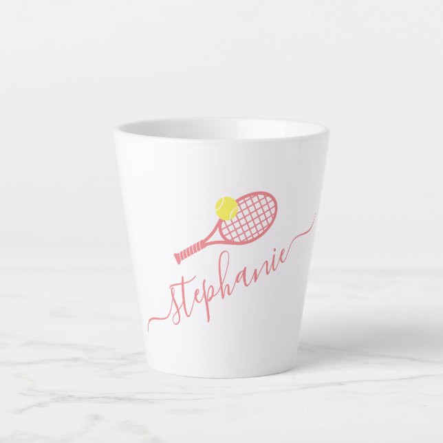 Taza De Café Latte Monograma de tenis precoz rosa personalizado  (Anverso)