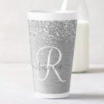 Taza De Café Latte Monograma del Purpurina Metalizado cepillado de pl<br><div class="desc">Personaliza fácilmente este diseño de latte de moda de moda con purpurina brillante de bonito plateado sobre un fondo metálico cepillado de plata.</div>