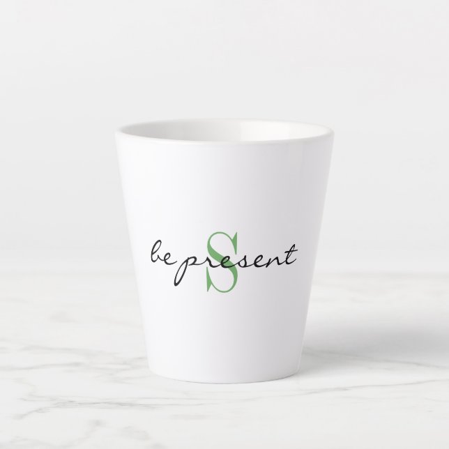 Taza De Café Latte Monograma Inicial, con estilo Script presente, (Anverso)