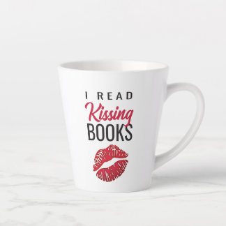 Taza De Café Latte Mug. lector romántico