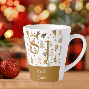 Taza De Café Latte Navidades de árboles de boho simples de monograma