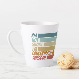 Taza De Café Latte No soy corta, estoy concentrada en lo increíble