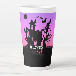 Taza De Café Latte Noche de bruja y murciélagos cazan casa en el atar