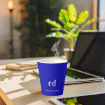 Taza De Café Latte Nombre de las iniciales del monograma azul real<br><div class="desc">Un fondo azul real. Personalice y agregue un nombre y letras monográficas. Letras blancas.</div>