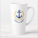 Taza De Café Latte Nombre del barco Anchor Náutico Estrella del Laure<br><div class="desc">Un Latte Mug personalizado de 17 oz con el nombre de tu barco,  el apellido u otro texto deseado. Con un ancla náutica diseñado por un personalizado,  hojas de laurel de estilo dorado y emblema de estrellas. Hace un gran regalo para cualquier ocasión.</div>