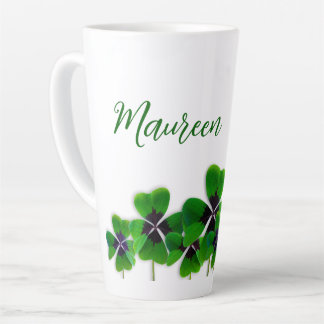 Taza De Café Latte Nombre del trébol irlandés de cuatro hojas