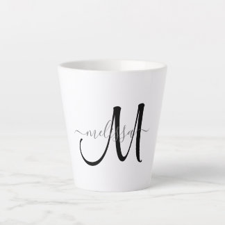 Taza De Café Latte Nombre simple de guión gris monográfico negro