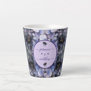 Taza De Café Latte Nombres de Parejas Clásicas de Bodas Florales Negr