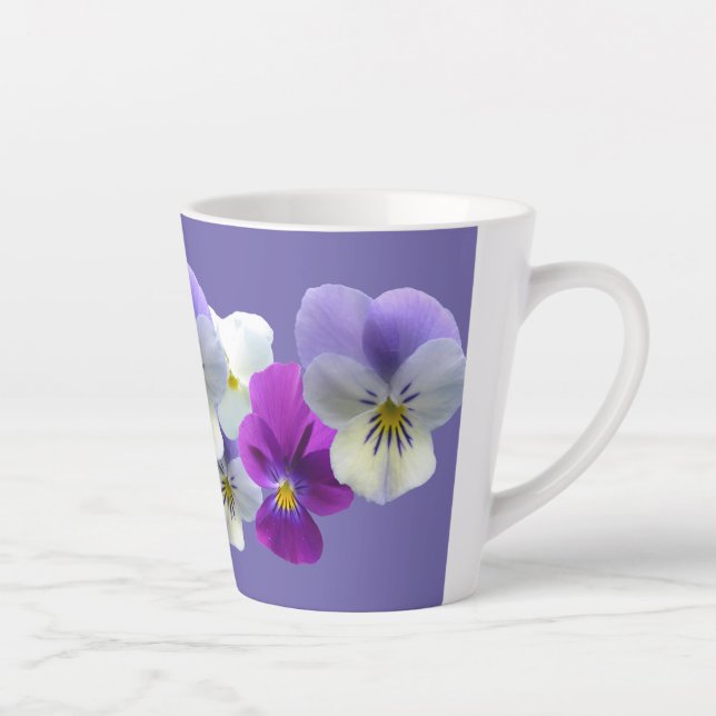 Taza De Café Latte Pansias moradas y blancas Lilac Latte Mug (Derecha)