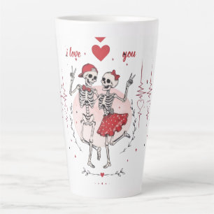 Taza De Café Latte Pareja de esqueletos divertidos enamorados