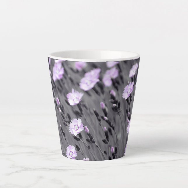 Taza De Café Latte Pastel Lilac Wildflowers (Anverso)