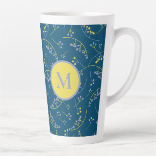 Taza De Café Latte Patrón elegante de bayas amarillas en monograma li