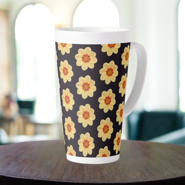 Taza De Café Latte Patrón floral de Dahlia amarillo en negro (In Situ)