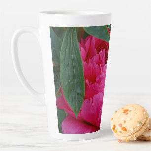 Taza De Café Latte Peony rosado de Bashful