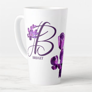 Taza De Café Latte Personalizable Bridget nombre flores moradas boho 