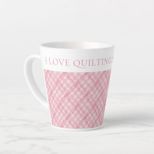 Taza De Café Latte PINK CHECK QUILT Latte Mug + Texto