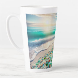 Taza De Café Latte Playa del Océano bonito con cristales marinos