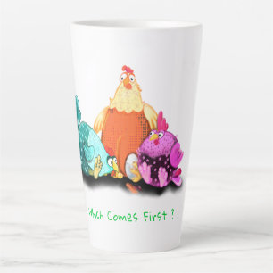 Taza De Café Latte Pollos De La Mug Agrícola Esperando Que El Huevo S