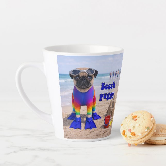 Taza De Café Latte Pug de la playa (In situ)