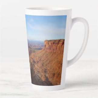 Taza De Café Latte Punto de Gran Vista en el Parque Nacional Canyonla