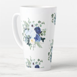 Taza De Café Latte Ranunculus Anemone Hydrangea Rosa Fondo blanco