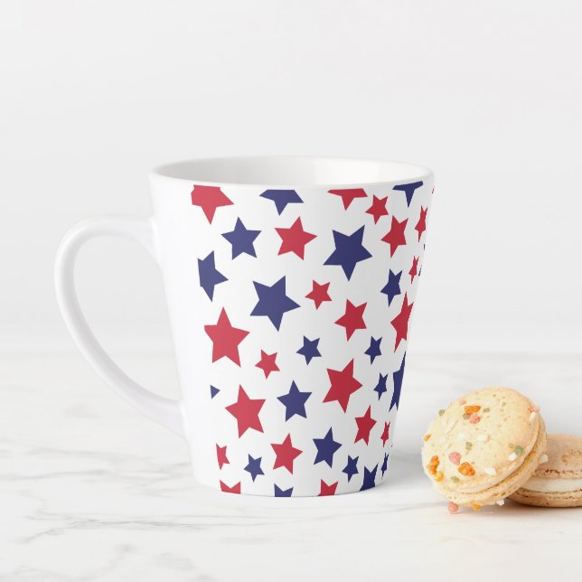 Taza De Café Latte Red and Blue Stars, 4th of July, White Background (In situ)