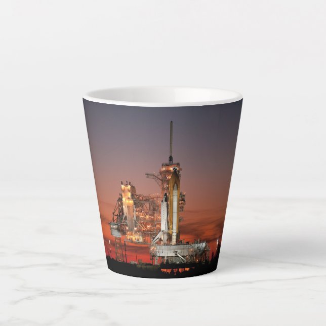 Taza De Café Latte Red Sky para el lanzamiento del transbordador espa (Anverso)