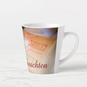 Taza De Café Latte Regalos festivos como motivo de Navidad