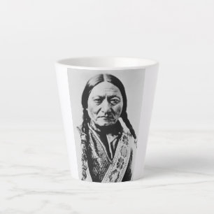 Taza De Café Latte Renuncia el Jefe de Lakota: Sentando el Fuerte Bul