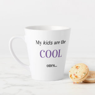 Taza De Café Latte Resultado de una mamá alucinante con firma