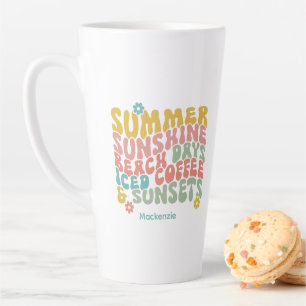 Taza De Café Latte Retro Groovy Summer Pink Monograma Nombre Etiqueta