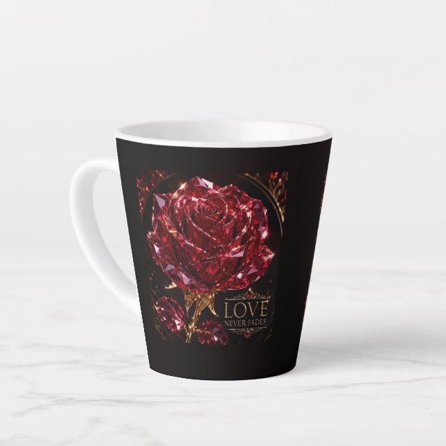 Taza De Café Latte Rosa de Cristal Rubí - El Amor Nunca se Desvanece (Ángulo izquierdo)