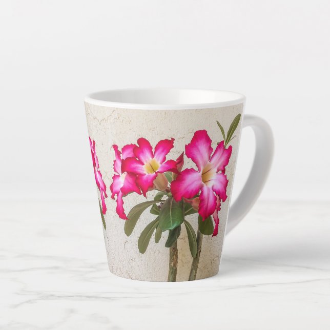 Taza De Café Latte Rosa del desierto Flores Latte Mug (Ángulo derecho)