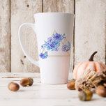 Taza De Café Latte Rótulo acuarela libra astrología zodiac | Monogram<br><div class="desc">Ideales para desear un feliz día a tus amigos y familia por su cumpleaños. Elegante zodiaco acuarela en la parte delantera con el nombre del receptor, el cumpleaños y los rasgos de la personalidad del signo zodiaco en la parte trasera. Agregue la redacción de su personalizado a este diseño utilizando...</div>