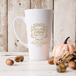 Taza De Café Latte Rótulo Zodiac Astrología de Gold Pisces | Monogram<br><div class="desc">Ideales para desear un feliz día a tus amigos y familia por su cumpleaños. Falso Relieve metalizado de oro zodiac en el frente con el nombre de los receptores, el cumpleaños y los rasgos de la personalidad del signo zodiaco en la parte trasera. Agregue la redacción de su personalizado a...</div>