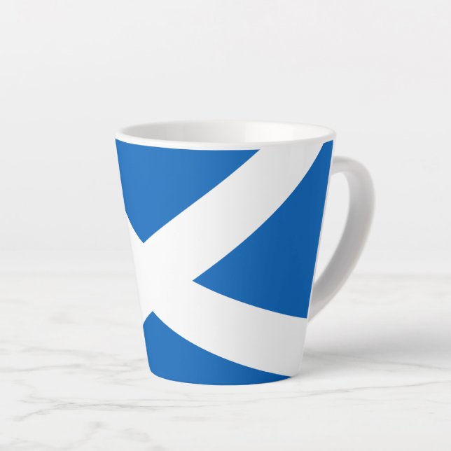 Taza De Café Latte Saltire ~ Bandera de Escocia (Ángulo derecho)