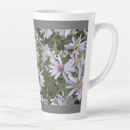 Taza De Café Latte Silva silvestre morada pálida