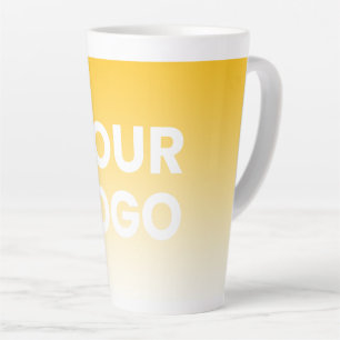 Taza De Café Latte Su logotipo y degradado de color de fondo editable