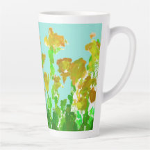 Taza alta de latte floral abstracta verde y dorada