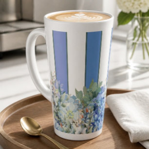 Taza De Café Latte Taza de latte a rayas florales y hortensias azules