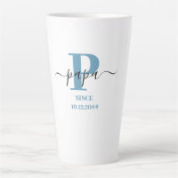 Taza Latte Papa Elegant Script Monograma Azul Blan