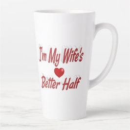 Taza De Café Latte Texto rojo de cita graciosa de la esposa