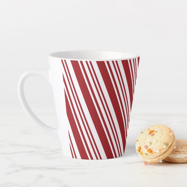 Taza De Café Latte Tinta de menta roja (In situ)