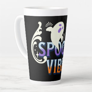 Taza De Café Latte Tipografía de letras con vibraciones espeluznantes